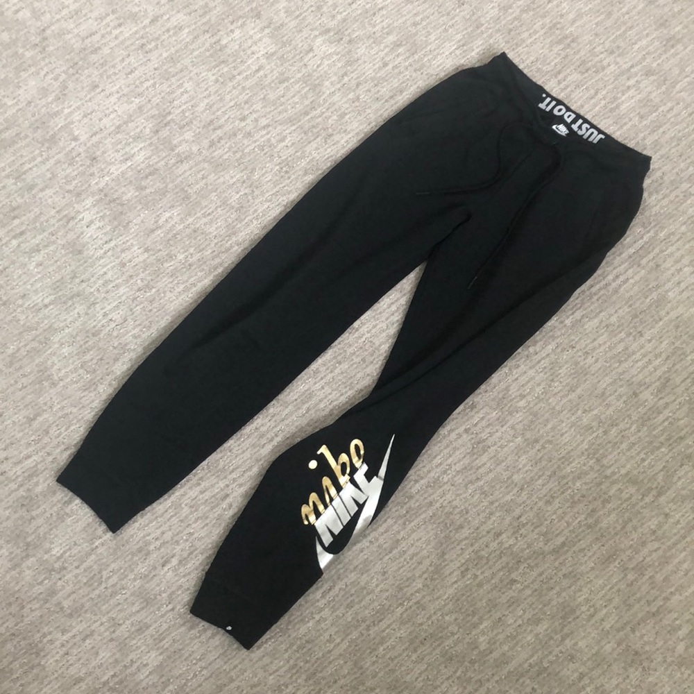 Nike sweatpants